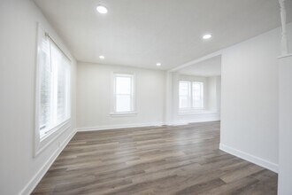 1937 Washington Ave in Lorain, OH - Building Photo - Building Photo