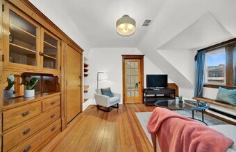 1221 W Draper St, Unit 3 in Chicago, IL - Building Photo - Building Photo
