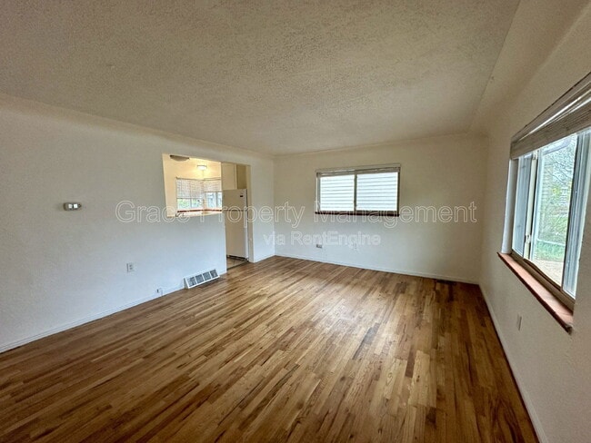 1330 Otis St in Lakewood, CO - Building Photo - Building Photo