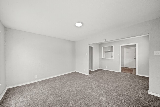 property at 1721 W 5th St