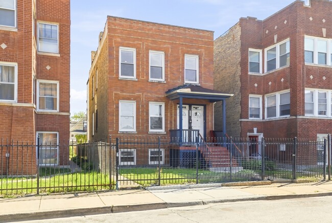 property at 3235 W Thomas St