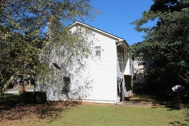 1389 Highgrove Way in Atlanta, GA - Building Photo - Building Photo