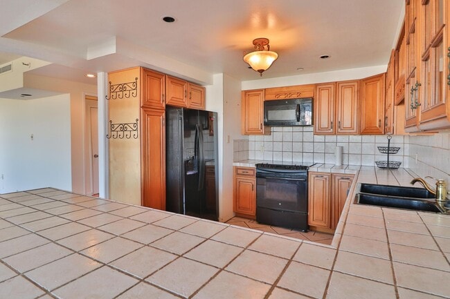 property at 101 Lombard St