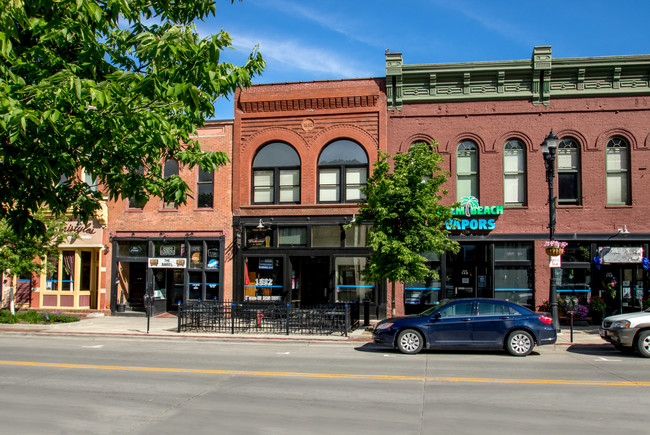 1892 Apartments in Council Bluffs, IA - Building Photo - Building Photo