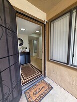 9949 Scripps Westview Wy, Unit UNIT 136 in San Diego, CA - Building Photo