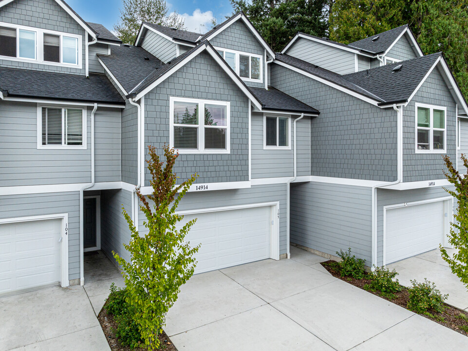 New View Townhomes in Puyallup, WA - Foto de edificio