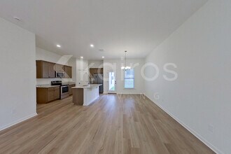 105 Salvat Dr in Lafayette, LA - Building Photo - Building Photo