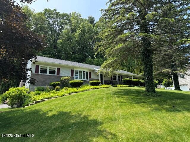 property at 44 Apple Tree Ln
