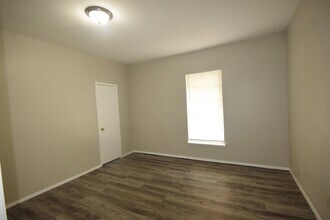 2909 Bonham St, Unit 2909 A BONHAM in Paris, TX - Building Photo - Building Photo