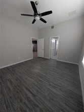 6427 Upper Leaf Ct in San Leon, TX - Building Photo - Building Photo