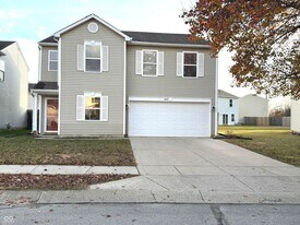11835 Buck Creek Cir in Noblesville, IN - Building Photo