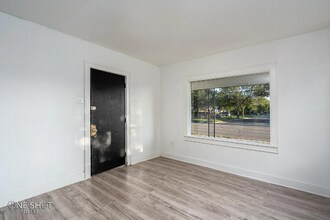 1825 S 14th St-Unit -C in Abilene, TX - Building Photo - Building Photo