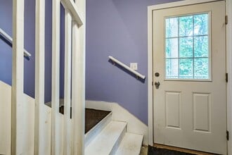 22 Cedar St in Brunswick, ME - Foto de edificio - Building Photo