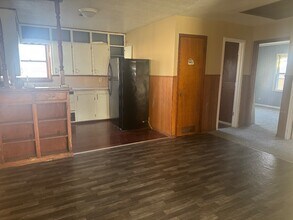 1125 N 11th St in Enid, OK - Building Photo - Building Photo