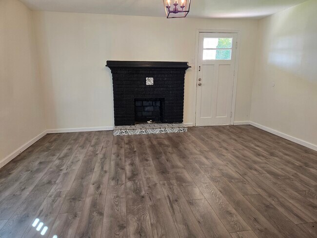 1355 Dewitt St in Augusta, GA - Building Photo - Building Photo