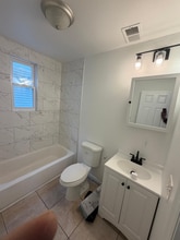 904 S 18th St in Newark, NJ - Building Photo - Building Photo