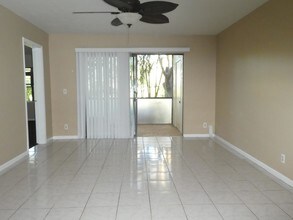 701 Avenue L-Unit -103-A in Delray Beach, FL - Foto de edificio - Building Photo