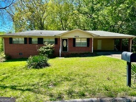 3876 Devon Wood Ave in Douglasville, GA - Building Photo