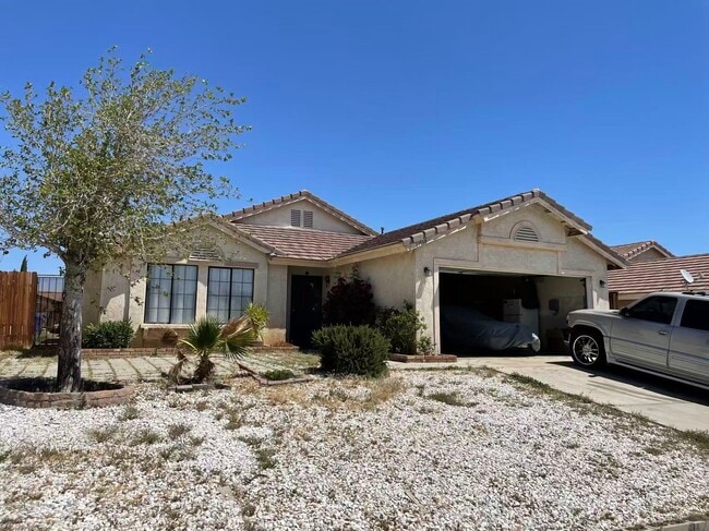 property at 13558 Sandstone Dr