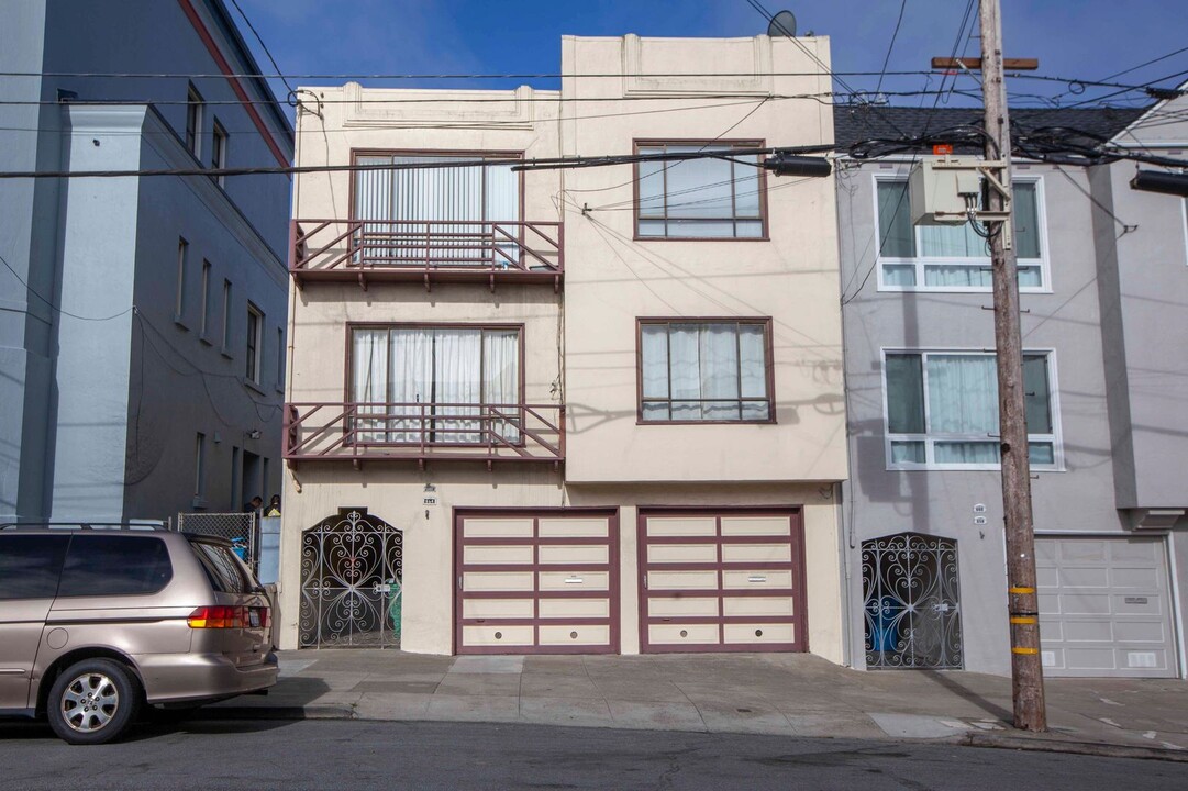 654 37th Ave in San Francisco, CA - Foto de edificio