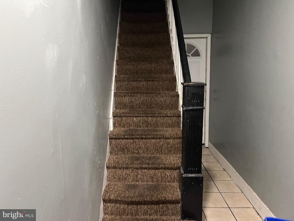 308 S 52nd St in Philadelphia, PA - Building Photo