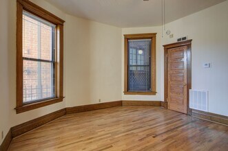 638 W Drummond Pl, Unit 1F in Chicago, IL - Building Photo - Building Photo