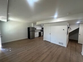 936 Nichols Ave in Layton, UT - Building Photo - Building Photo