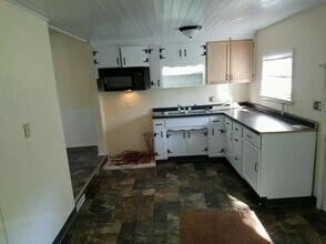 333 E Greenview Ave in Machesney Park, IL - Building Photo - Building Photo