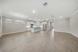 507 Polihale Wy in Naples, FL - Building Photo - Building Photo