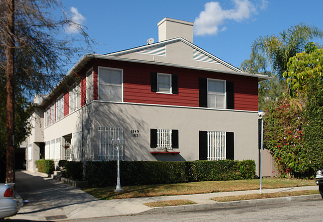 1849 Mariposa Ave in Los Angeles, CA - Building Photo - Building Photo