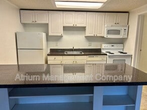4017 E Michigan St in Orlando, FL - Building Photo - Building Photo