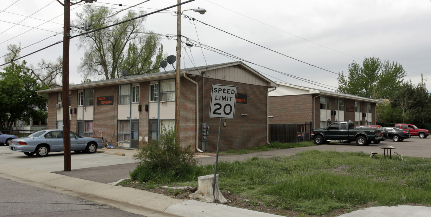 Dover Gardens in Arvada, CO - Building Photo