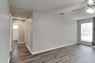 29107 Sedgefield St in Spring, TX - Building Photo - Building Photo