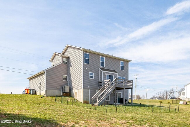 436 Trinity Dr in Rineyville, KY - Building Photo - Building Photo