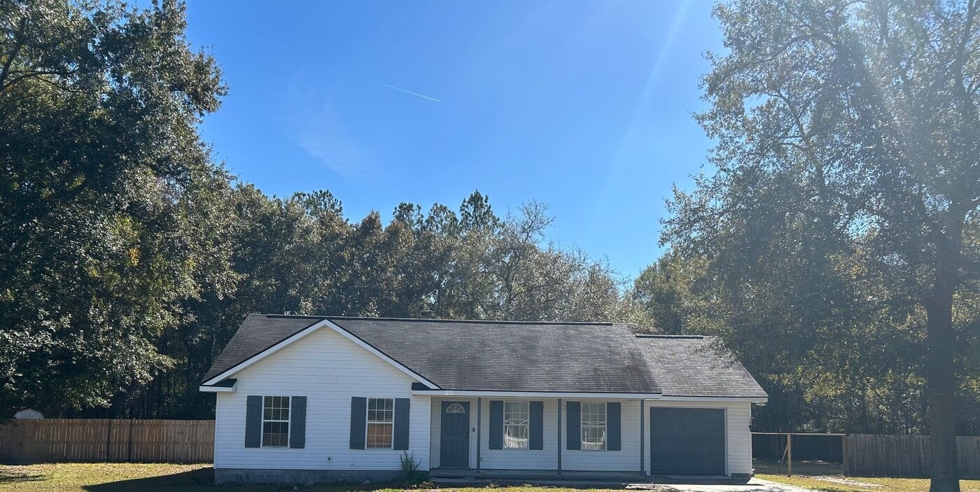 108 Ellis Dr in Rincon, GA - Building Photo