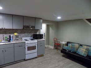 2329 Ashburton St in Baltimore, MD - Building Photo - Building Photo