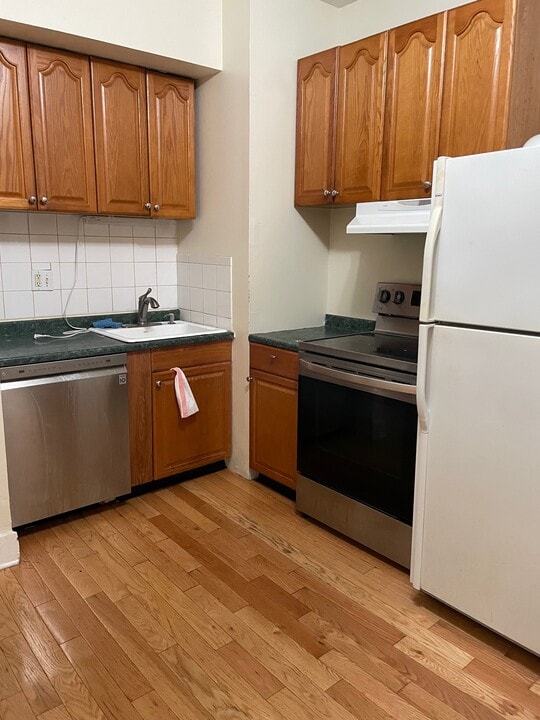 462 Main St, Unit 100 in Watertown, MA - Building Photo