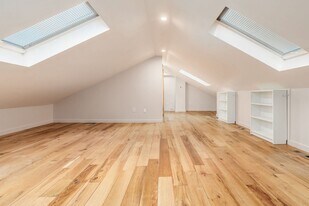 2815 Sherwood Rd in Columbus, OH - Building Photo