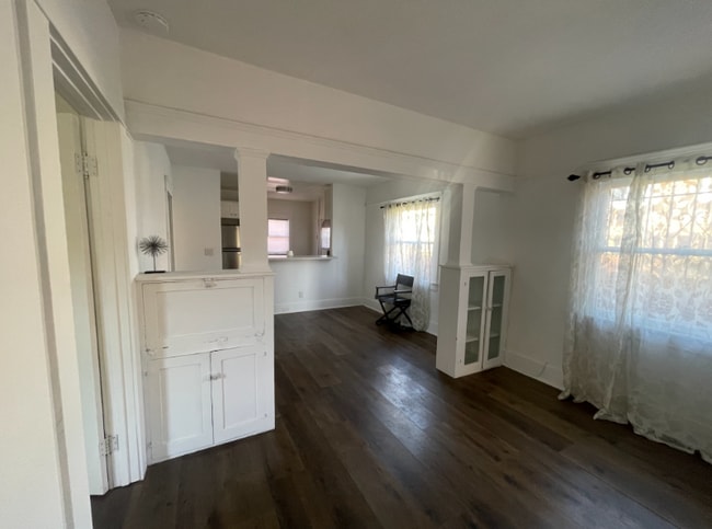 1625 W 55th St in Los Angeles, CA - Building Photo - Building Photo