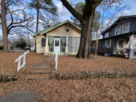 2226 Pecan St in Texarkana, AR - Building Photo
