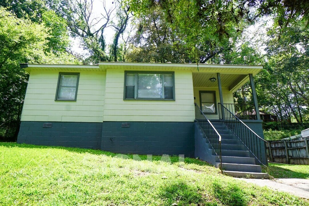 816 Vanderbilt St in Birmingham, AL - Building Photo