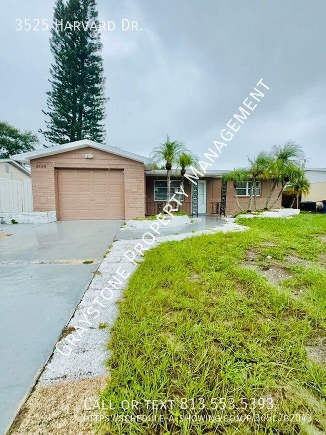 3525 Harvard Dr in Holiday, FL - Building Photo - Building Photo