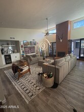 646 W Port Au Prince Ln in Phoenix, AZ - Building Photo - Building Photo