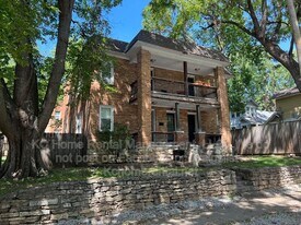 1110 W 41st Terrace in Kansas City, MO - Building Photo