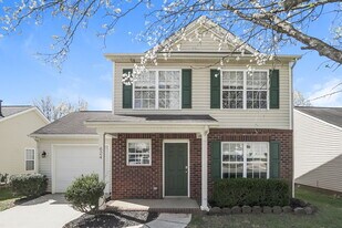 624 Lightspun Ln in Charlotte, NC - Building Photo