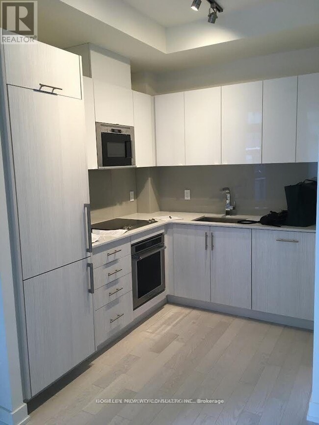 property at 330 Richmond St W