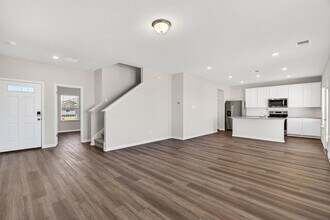 145 Honey Bee Rd in Jarrell, TX - Building Photo - Building Photo