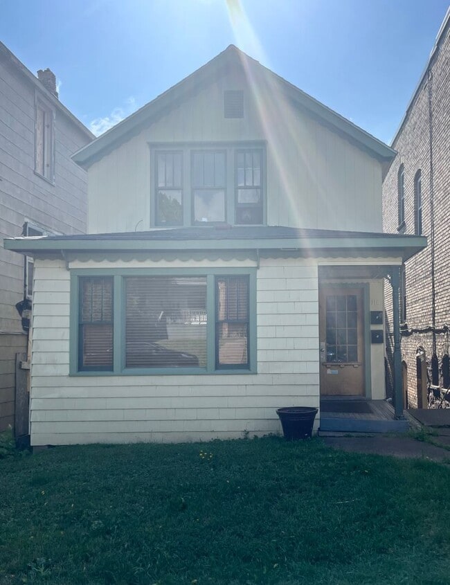 property at 310 E 5th St