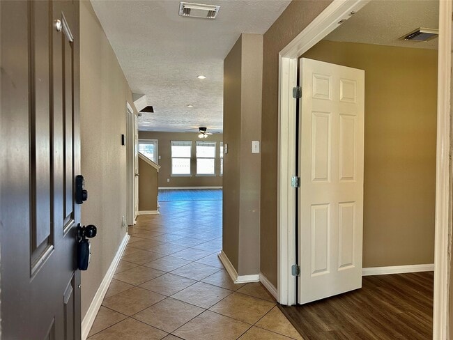 property at 9311 Sunlit Park Dr