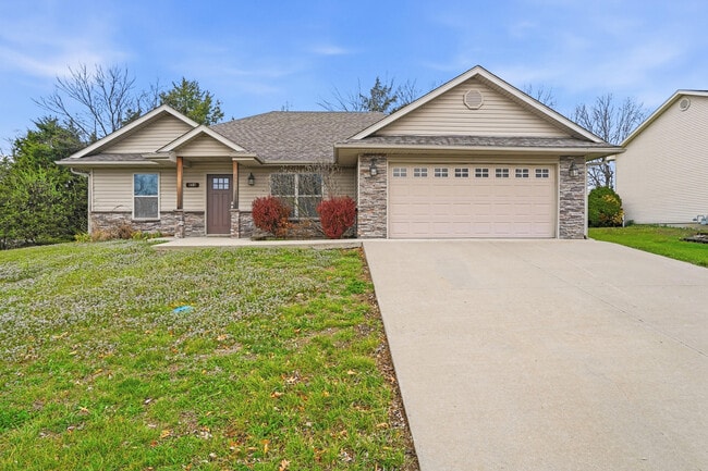 property at 1481 Daniel Boone Blvd